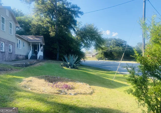 Photo 2 of Single family home for sale at 5642 Buena Vista Rd, Columbus, GA 31907 | MLS# 10853103 | Listing updated on 2026-10-09