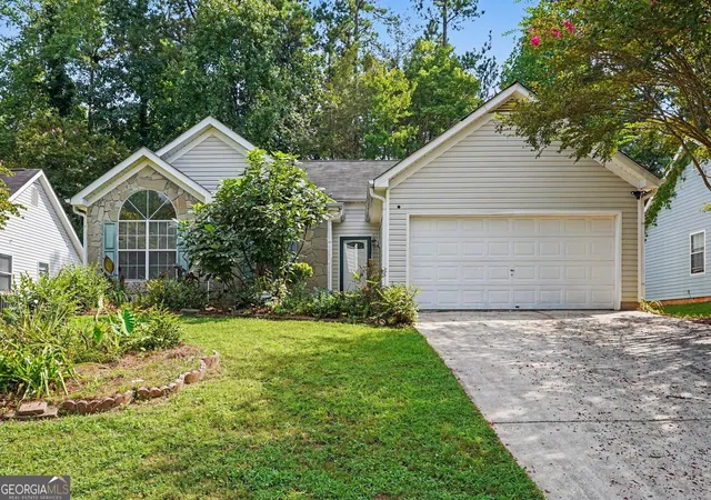 Photo 1 of Single family home for sale at 834 Sweetwater Way, Mcdonough, GA 30253 | MLS# 10841931 | Listing updated on 2026-09-08