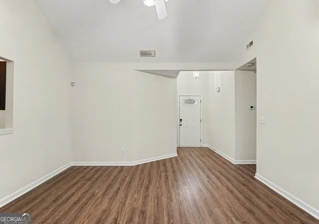 Photo 4 of Single family home for sale at 834 Sweetwater Way, Mcdonough, GA 30253 | MLS# 10841931 | Listing updated on 2026-09-08