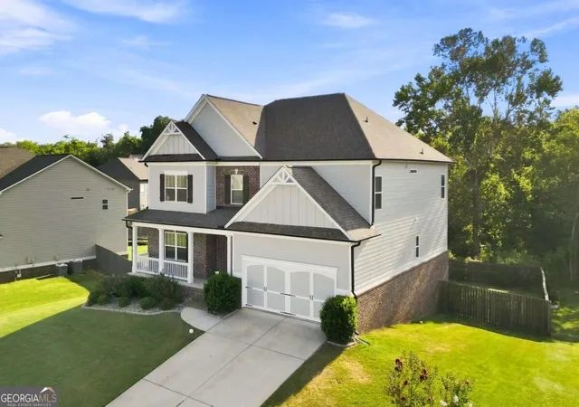 Photo 3 of Single family home for sale at 86 Twelve Oaks Dr Se, Cartersville, GA 30120 | MLS# 10839800 | Listing updated on 2026-09-19