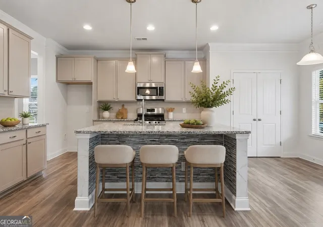 Photo 4 of Single family home for sale at 86 Twelve Oaks Dr SE, Cartersville, GA 30120 | MLS# 10839800 | Listing updated on 2026-09-19