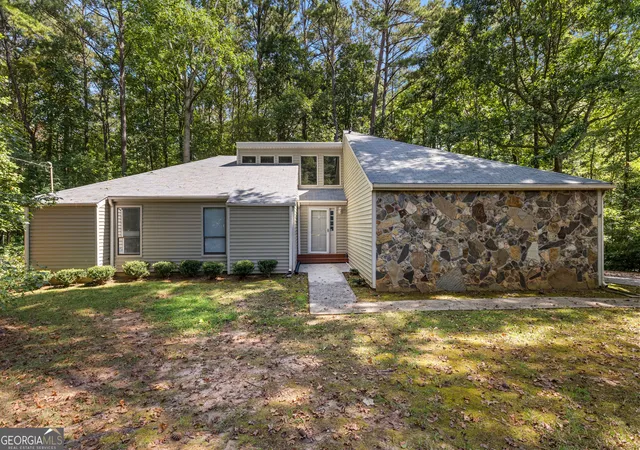 Photo 1 of Single family home for sale at 165 Felton Ct, Fayetteville, GA 30214 | MLS# 10784152 | Listing updated on 2026-09-19