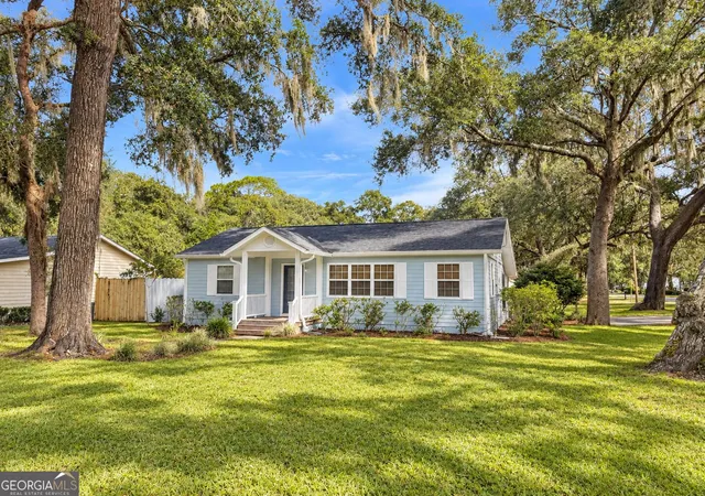 Single family home for sale at 400 Margaret St, St. Marys, GA 31558 | MLS# 10841910