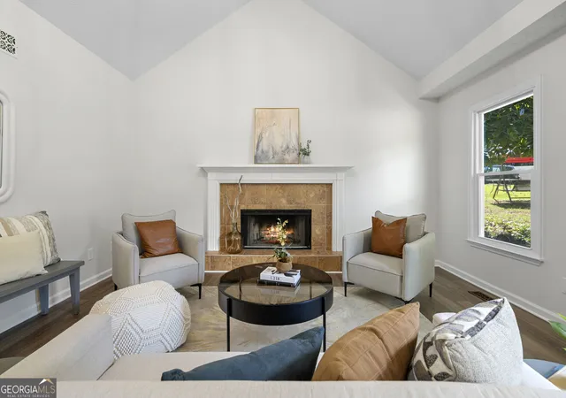 Photo 2 of Single family home for sale at 182 Shallow Ridge Ln Ne, Kennesaw, GA 30144 | MLS# 10844552 | Listing updated on 2026-09-11