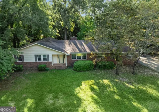 Photo 2 of Single family home for sale at 607 Hardeman Ave, Fort Valley, GA 31030 | MLS# 10853242 | Listing updated on 2026-09-25