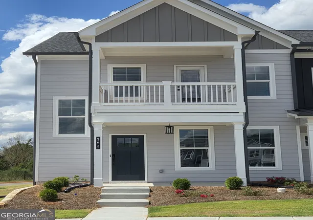 Townhouse for sale at 204 Grand Highlands Ct, Winder, GA 30680 | MLS# 10796254