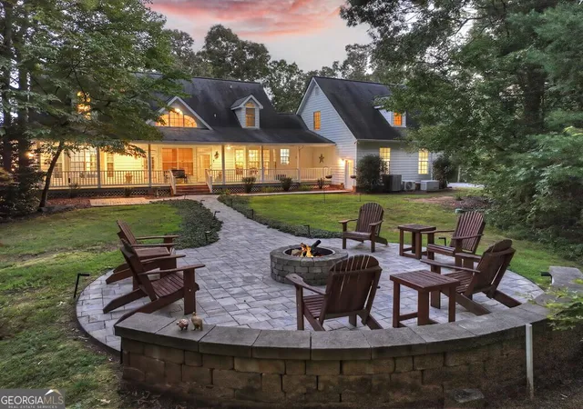 Photo 3 of Single family home for sale at 552 Dalrymple Cir, Ellijay, GA 30540 | MLS# 10852500 | Listing updated on 2026-10-08