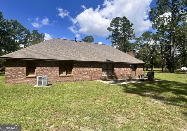 Photo 3 of Single family home for sale at 591 Cv Mosley Blvd, Lyons, GA 30436 | MLS# 10842135 | Listing updated on 2026-09-22