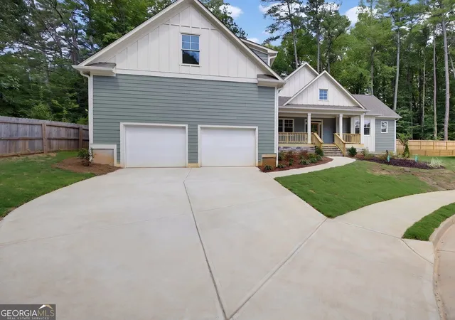Photo 3 of Townhouse for sale at 3135 King Walk Dr, Atlanta, GA 30311 | MLS# 10828059 | Listing updated on 2026-09-03
