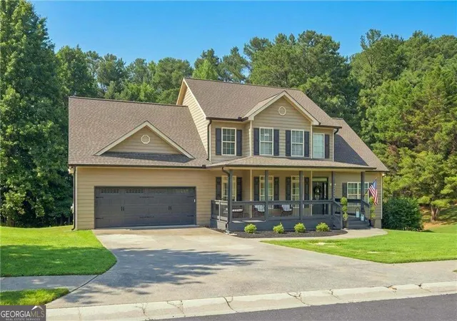 Photo 2 of Single family home for sale at 6034 Silver Lace Ln NW, Acworth, GA 30101 | MLS# 10879279 | Listing updated on 2026-10-28