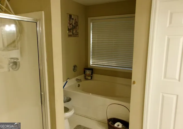 Photo 15 of Single family home for sale at 106 Turtle Pointe Dr, Carrollton, GA 30116 | MLS# 10841403 | Listing updated on 2026-09-09