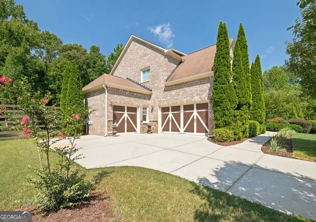 Photo 3 of Mansion for sale at 360 Dewpoint Ln, Johns Creek, GA 30022 | MLS# 10839547 | Listing updated on 2026-09-17