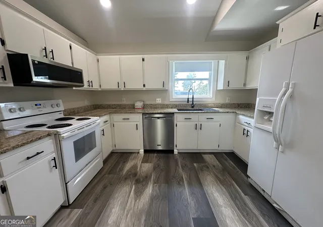 Photo 4 of Single family home for sale at 273 Sunbeam Rd, Douglas, GA 31535 | MLS# 10850674 | Listing updated on 2026-10-06