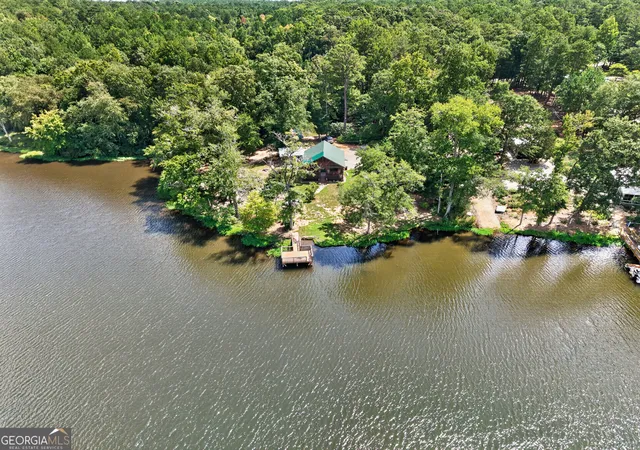 Photo 3 of Sale Pending at 180 Towaliga Lake Dr, Jackson, GA 30233 | MLS# 10838704 | Listing updated on 2026-09-11