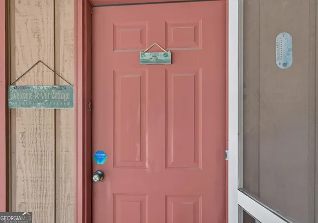 Photo 3 of Sale Pending at 923 Crooked Crk Rd, Eatonton, GA 31024 | MLS# 10844497 | Listing updated on 2026-09-16