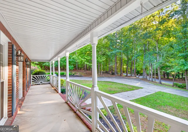 Photo 3 of Single family home for sale at 94 Deer Crk Trl, Hoschton, GA 30548 | MLS# 10839741 | Listing updated on 2026-10-04