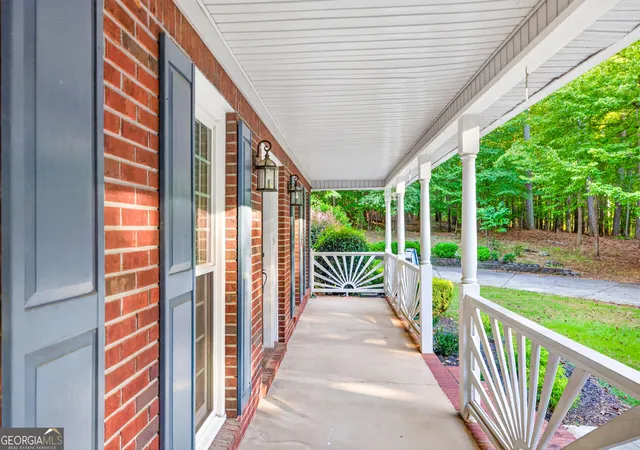 Photo 4 of Single family home for sale at 94 Deer Crk Trl, Hoschton, GA 30548 | MLS# 10839741 | Listing updated on 2026-10-04