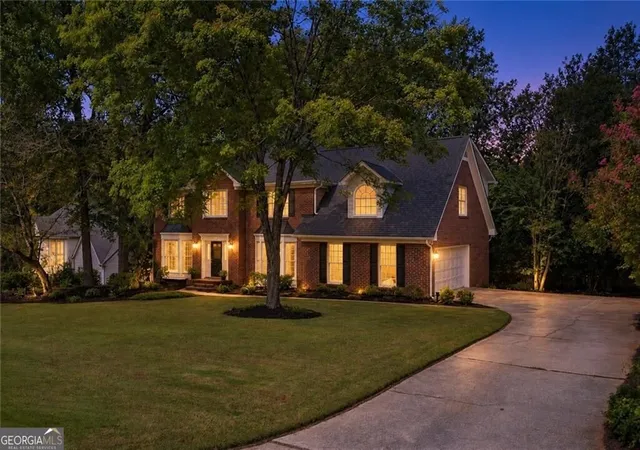 Photo 2 of Single family home for sale at 12200 Wexford Clb Dr, Roswell, GA 30075 | MLS# 10849261 | Listing updated on 2026-10-02