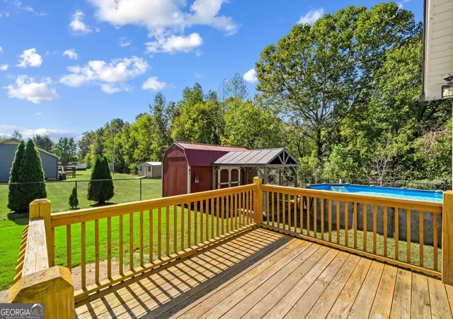 Photo 2 of Single family home for sale at 1975 Freeport Rd NW, Dalton, GA 30720 | MLS# 10872667 | Listing updated on 2026-10-28