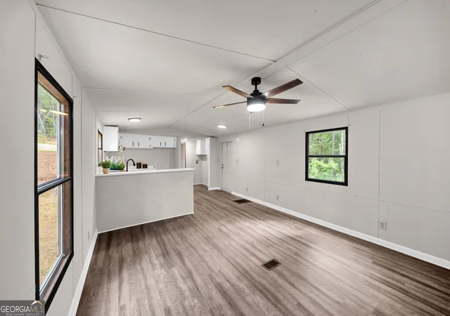 Photo 3 of Manufactured home for sale at 276 Fern Valley Trl, Clarkesville, GA 30523 | MLS# 10840858 | Listing updated on 2026-09-15