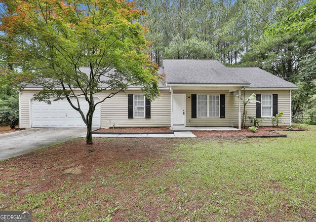 Single family home for sale at 59 Carmel Rd, Senoia, GA 30276 | MLS# 10841410