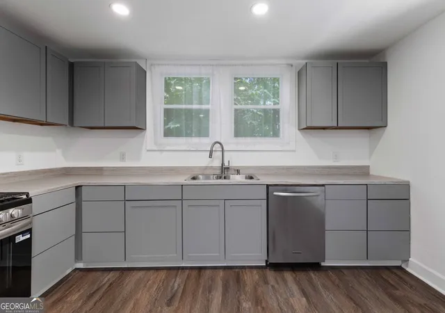 Photo 4 of Single family home for sale at 2910 Bradley Cir, Columbus, GA 31904 | MLS# 10837855 | Listing updated on 2026-09-15