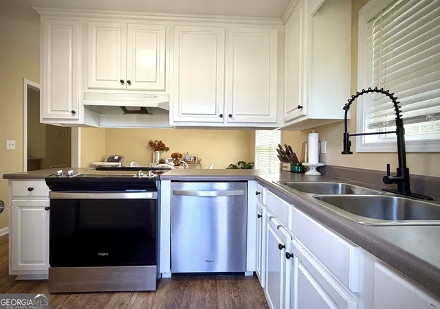 Photo 4 of Single family home for sale at 224 North Ave, Adrian, GA 31002 | MLS# 10840793 | Listing updated on 2026-09-28