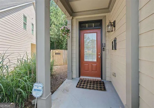 Photo 2 of Single family home for sale at 3783 Olson Dr, Austell, GA 30106 | MLS# 10846296 | Listing updated on 2026-10-02