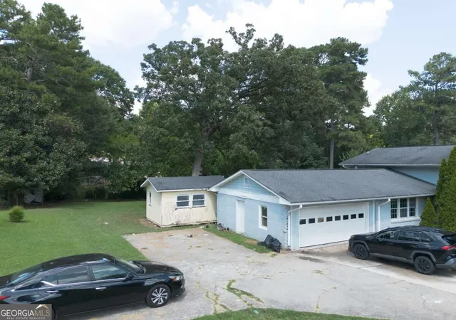 Photo 1 of Single family home for sale at 544 Smyrna Powder Springs Rd SW, Marietta, GA 30060 | MLS# 10844807 | Listing updated on 2026-09-14