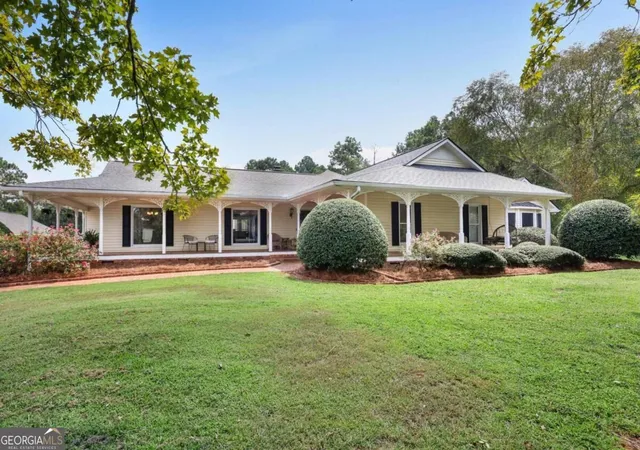 Photo 2 of Single family home for sale at 4998 Old Dalton Rd Ne, Rome, GA 30165 | MLS# 10850057 | Listing updated on 2026-10-05