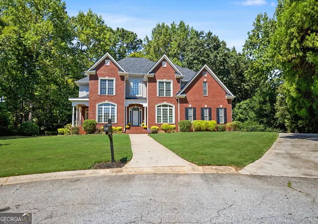 Photo 2 of Single family home for sale at 160 Torrey Pines Ct, Newnan, GA 30265 | MLS# 10845412 | Listing updated on 2026-10-08