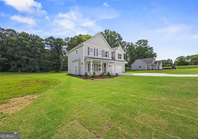 Photo 2 of Single family home for sale at 254 Crumbley Rd, Mcdonough, GA 30252 | MLS# 10836876 | Listing updated on 2026-09-15