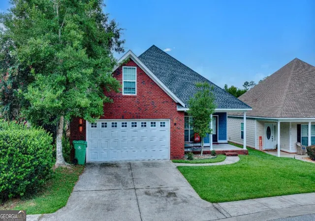 Photo 2 of Single family home for sale at 3779 Old Vine Way, Valdosta, GA 31605 | MLS# 10846088 | Listing updated on 2026-09-29