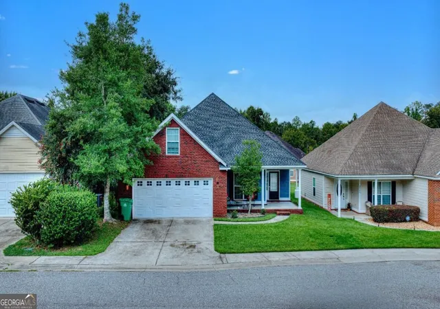 Photo 3 of Single family home for sale at 3779 Old Vine Way, Valdosta, GA 31605 | MLS# 10846088 | Listing updated on 2026-09-29