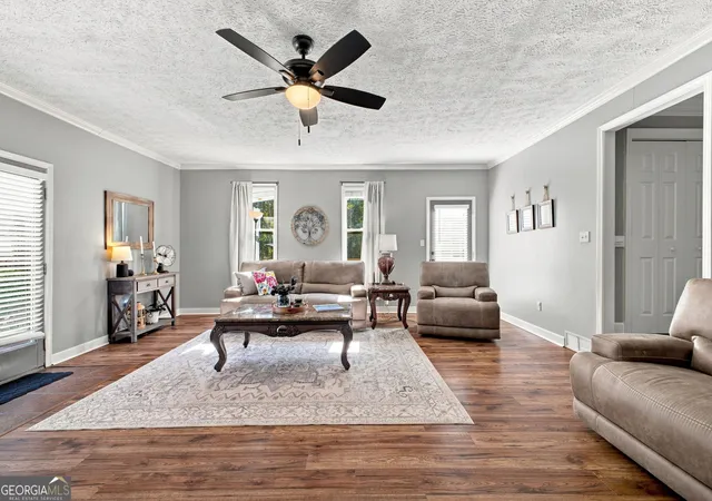 Photo 4 of Single family home for sale at 97 Oak Hill Dr, Rockmart, GA 30153 | MLS# 10835008 | Listing updated on 2026-10-05