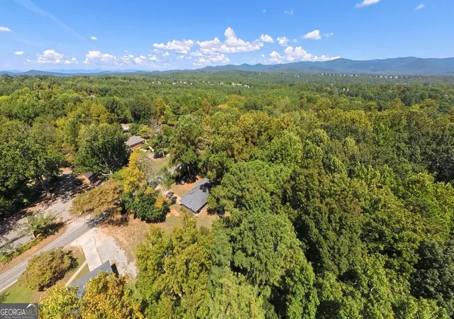 Photo 4 of Single family home for sale at 35 Collins Rd, Jasper, GA 30143 | MLS# 10838315 | Listing updated on 2026-09-15