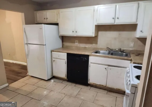 Photo 3 of Condo for sale at 3575 Oakvale Rd #506, Decatur, GA 30034 | MLS# 10847128 | Listing updated on 2026-09-17