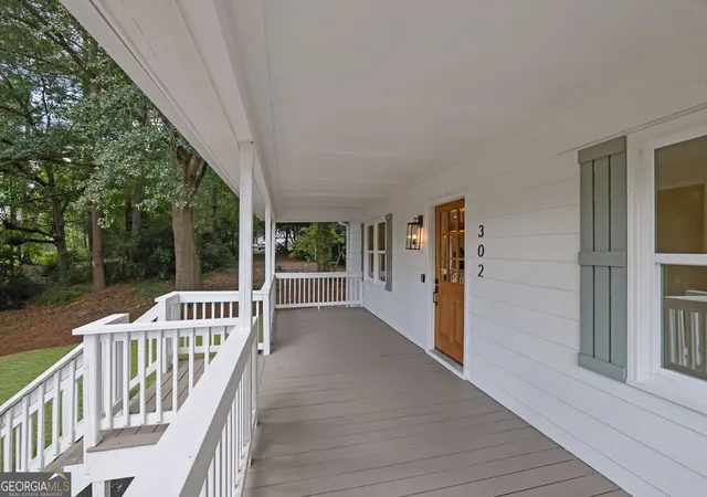 Photo 3 of Single family home for sale at 302 Hickory Ln, Canton, GA 30115 | MLS# 10838564 | Listing updated on 2026-09-16