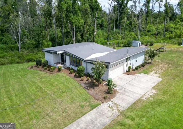 Photo 2 of Single family home for sale at 96 N Gill St, Hazlehurst, GA 31539 | MLS# 10847048 | Listing updated on 2026-09-30