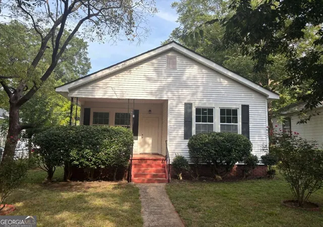 Photo 1 of Single family home for sale at 8 Akron St, Cartersville, GA 30120 | MLS# 10837873 | Listing updated on 2026-10-04