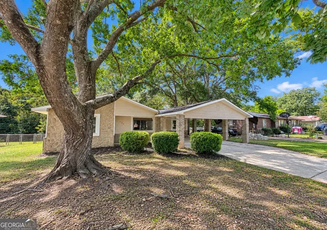 Photo 2 of Single family home for sale at 209 Scarborough Rd, Centerville, GA 31028 | MLS# 10842298 | Listing updated on 2026-09-09