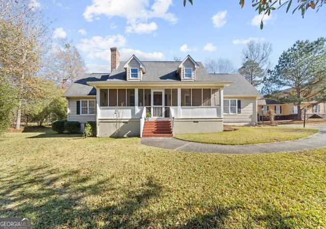 Single family home for sale at 2666 Carriage Ct, Macon, GA 31216 | MLS# 10843565