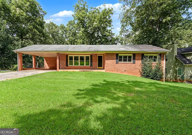Photo 1 of Single family home for sale at 669 S Hill St, Griffin, GA 30224 | MLS# 10844720 | Listing updated on 2026-09-11