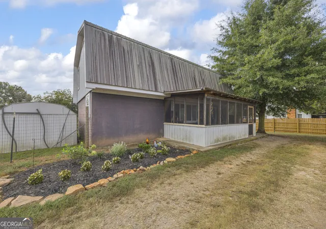 Photo 1 of Single family home for sale at 9359 Wildcat Brg Rd, Danielsville, GA 30633 | MLS# 10848738 | Listing updated on 2026-10-02