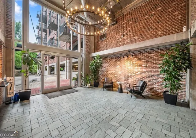 Photo 2 of Condo for sale at 3235 Roswell Road #602, Atlanta, GA 30305 | MLS# 10832692 | Listing updated on 2026-09-08