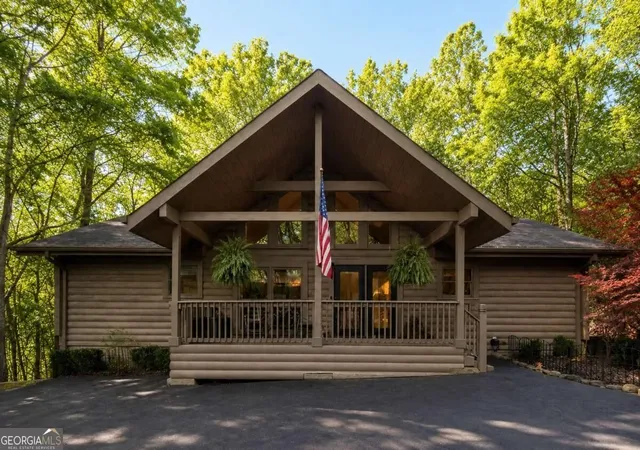 Photo 1 of Single family home for sale at 458 Tea Berry Ln, Big Canoe, GA 30143 | MLS# 10840529 | Listing updated on 2026-09-05