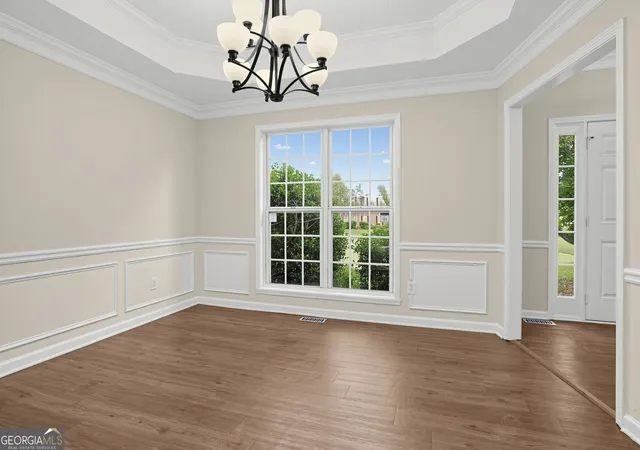 Photo 3 of Sale Pending at 2740 Lake Cmns Ct, Snellville, GA 30078 | MLS# 10840449 | Listing updated on 2026-09-15