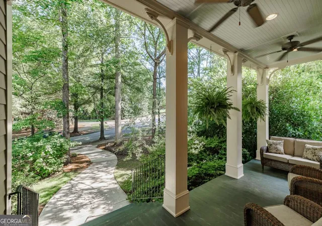 Photo 3 of Sale Pending at 3 Oak Grv Rd, Athens, GA 30607 | MLS# 10801043 | Listing updated on 2026-10-12