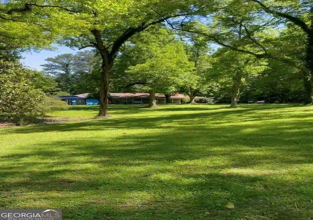 Photo 2 of Single family home for sale at 3300 Cascade Rd SW, Atlanta, GA 30311 | MLS# 10840747 | Listing updated on 2026-09-23