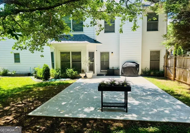 Photo 1 of Single family home for sale at 2887 Montview Dr Sw, Marietta, GA 30060 | MLS# 10840824 | Listing updated on 2026-09-15